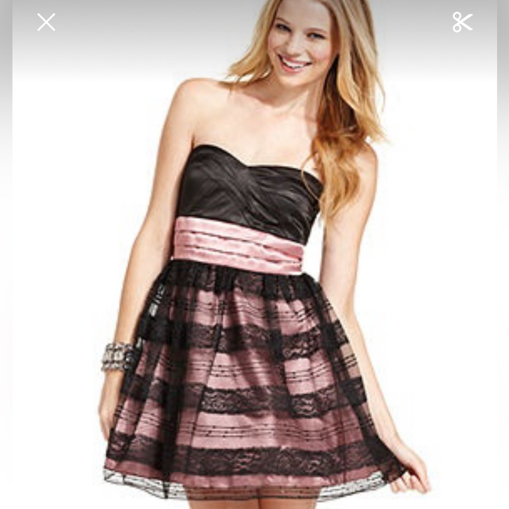 Semi Formal Lace Mini dress